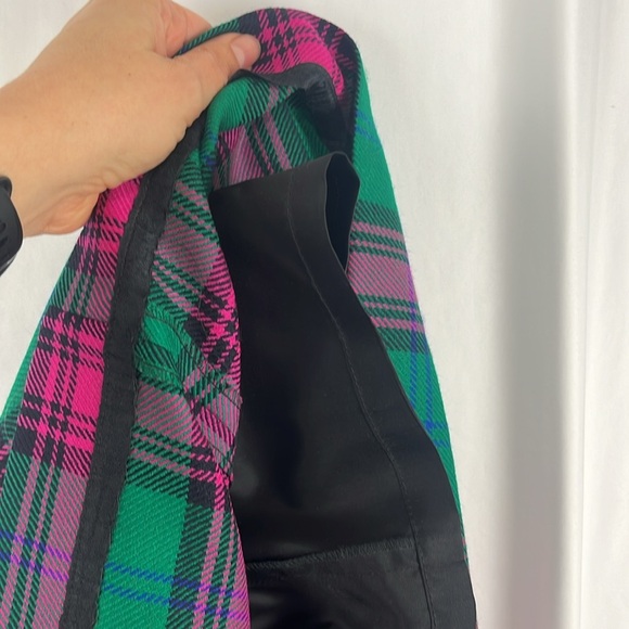 Vintage Jones New York Bright Pink and Green Wool Plaid Pencil Skirt - Picture 7 of 7
